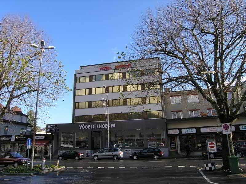 Merkur - West Station 3*