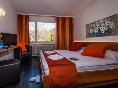 Merkur - West Station 3* Interlaken
